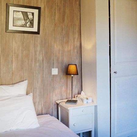 Hotel Du Saumon Buzancy  Habitación foto