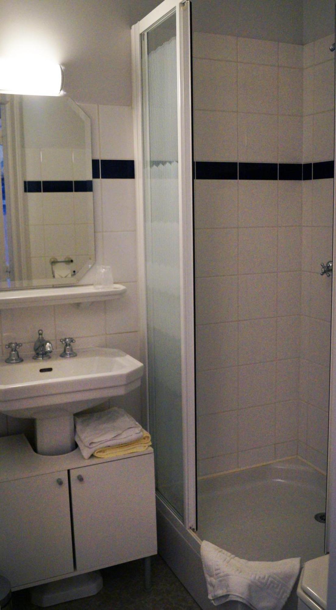 Hotel Du Saumon Buzancy  Habitación foto